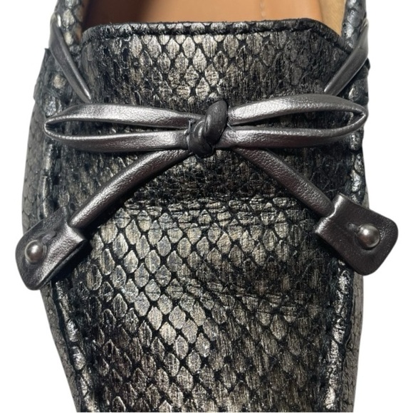 Clark’s Artisan Women’s Dunbar Cruiser Leather Driving Shoes - Picture 5 of 10